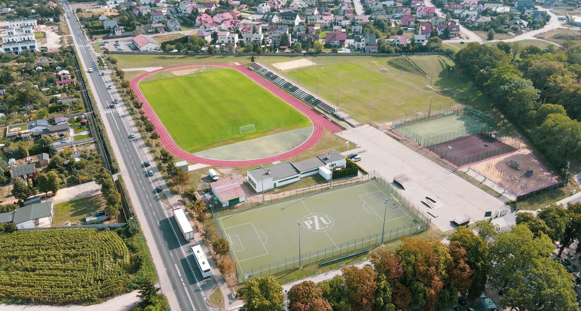 STADION W BUKU